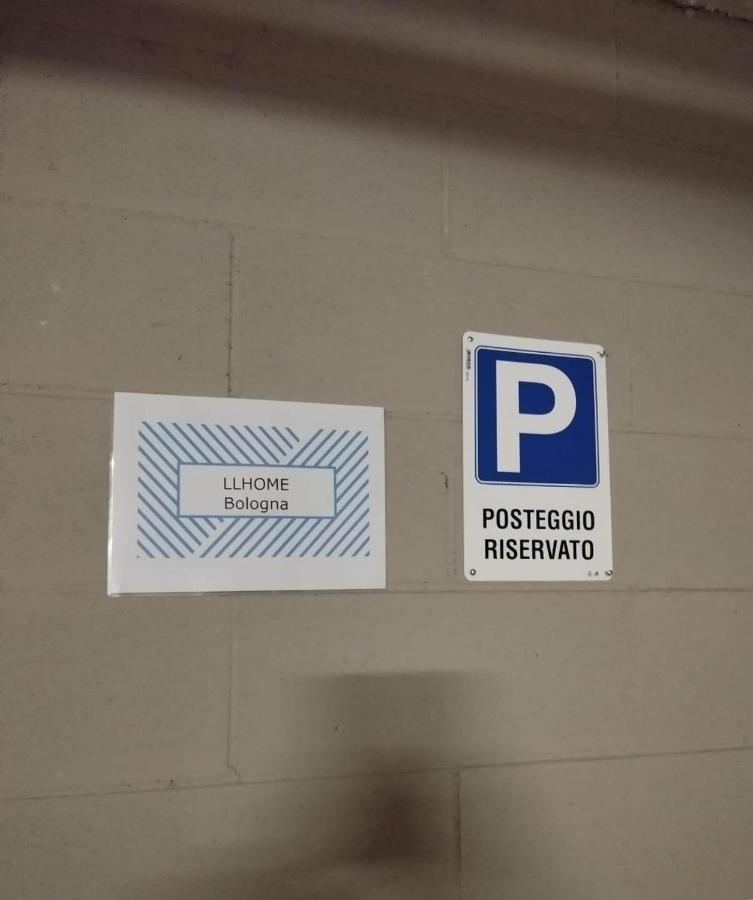 Llhome Bologna Elegante Monolocale Ristrutturato Con Posto Auto Coperto Exteriér fotografie