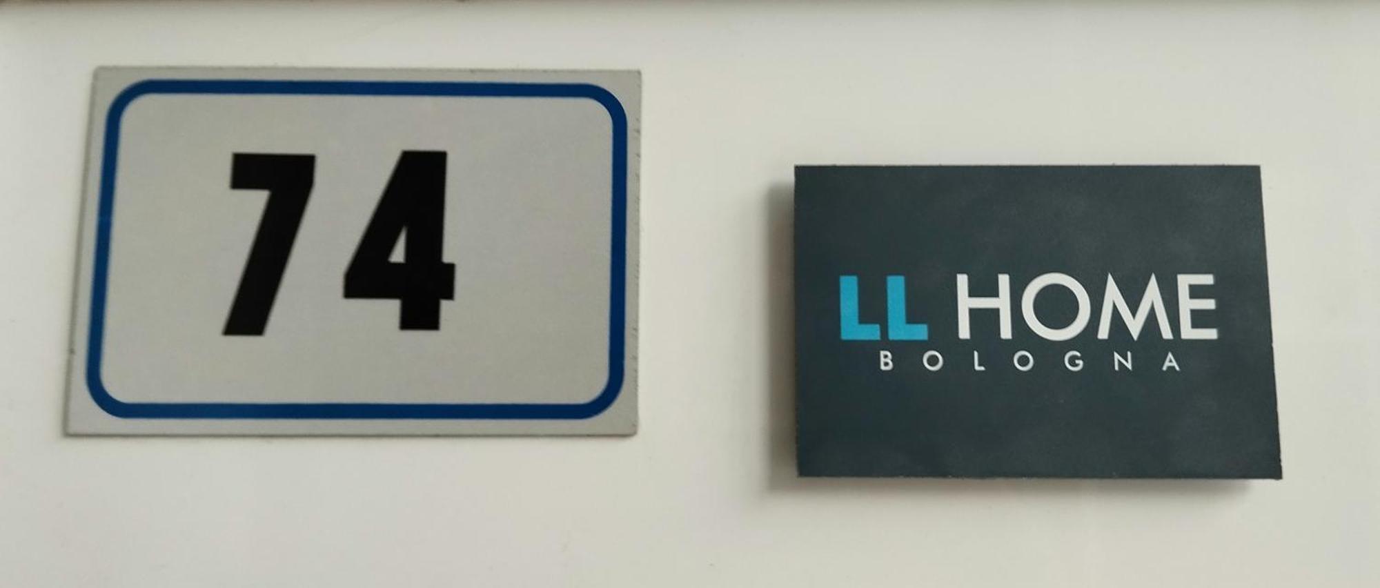 Llhome Bologna Elegante Monolocale Ristrutturato Con Posto Auto Coperto Exteriér fotografie